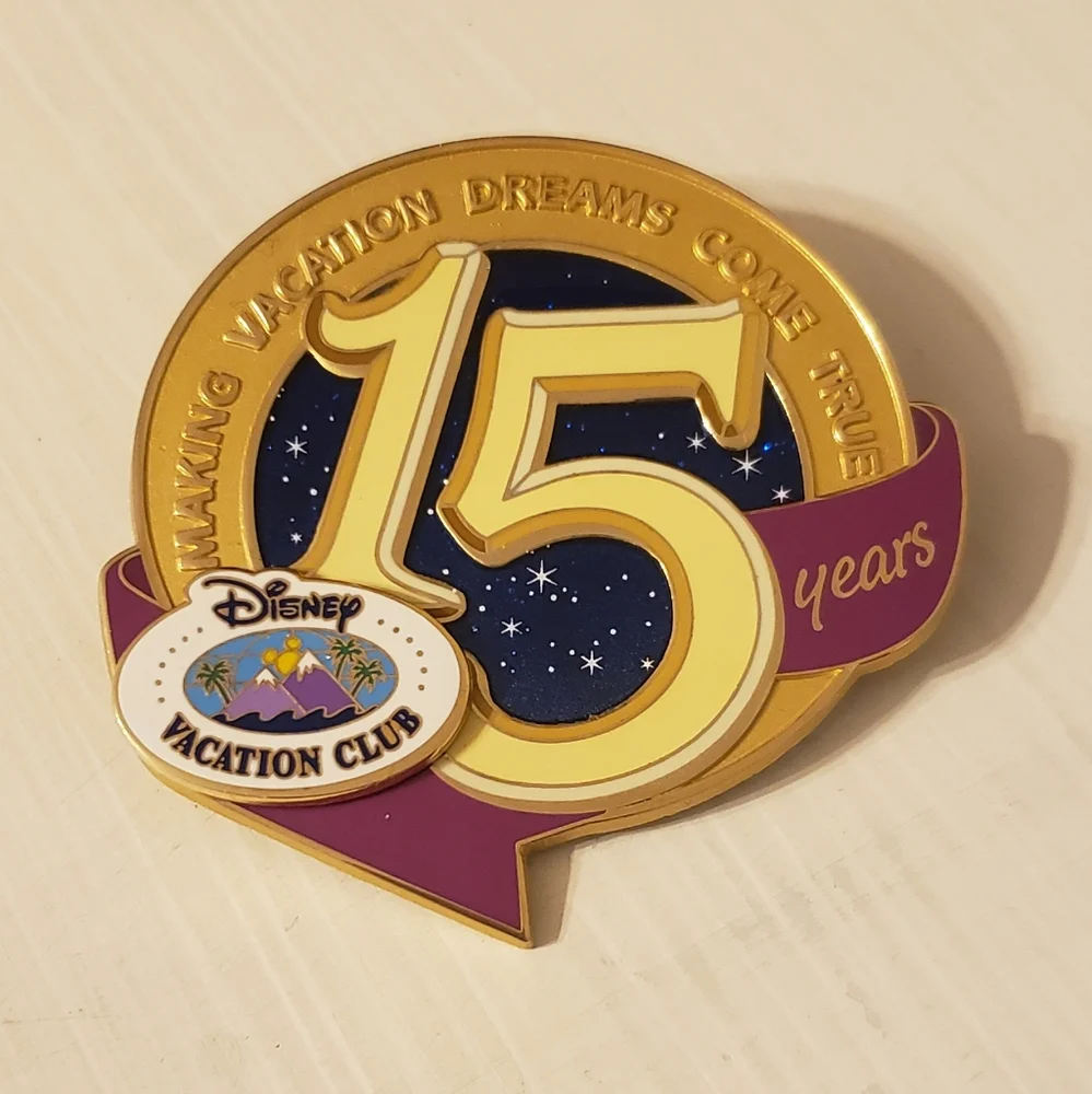 Disney Vacation Club Pin 15 years Making Vacation Dreams Come True